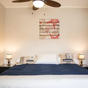 the-pier-beach-inn-suites.comcaribbean.com/